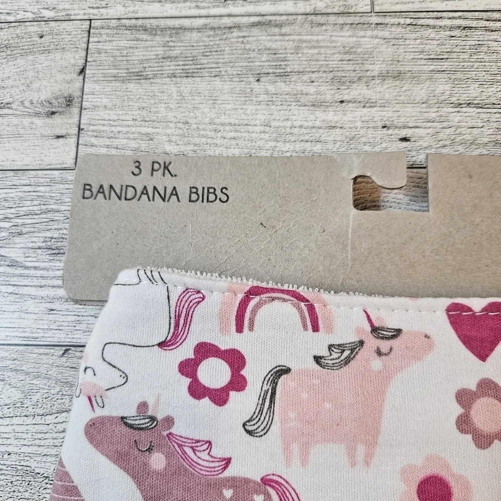 Bandana Bibs NWT Pack Of 3 Unicorns Hearts & Rainbows